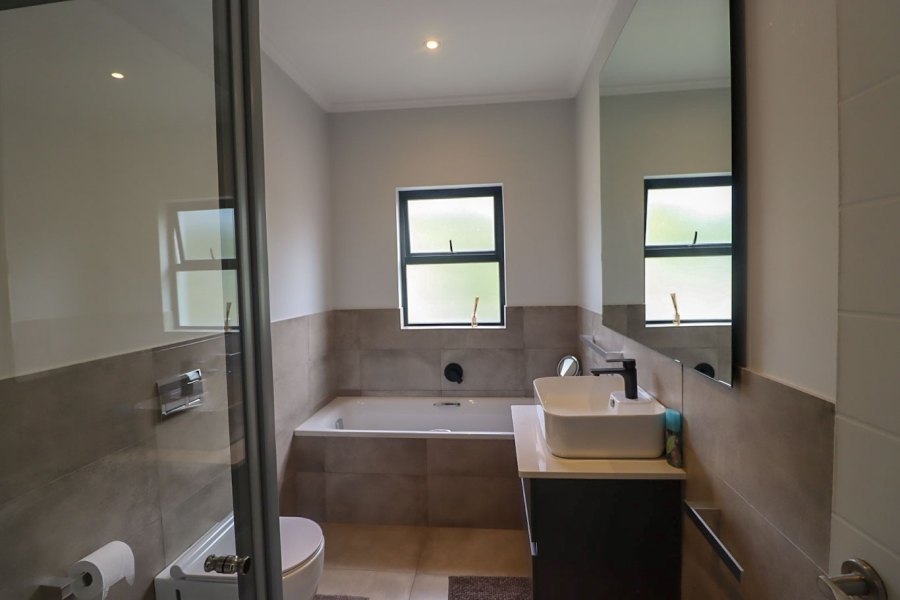 3 Bedroom Property for Sale in Edenburg Gauteng