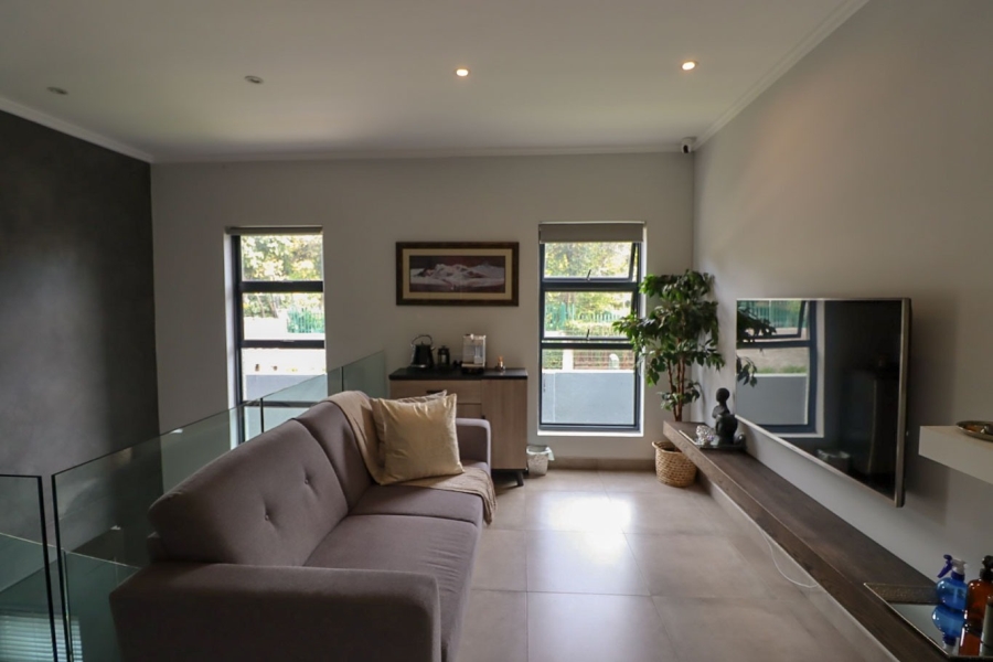 3 Bedroom Property for Sale in Edenburg Gauteng