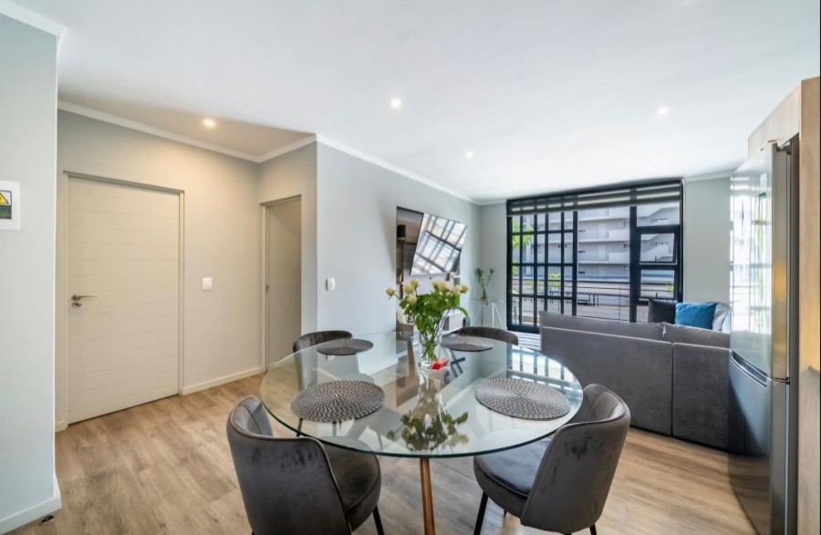 To Let 2 Bedroom Property for Rent in Rosebank Gauteng
