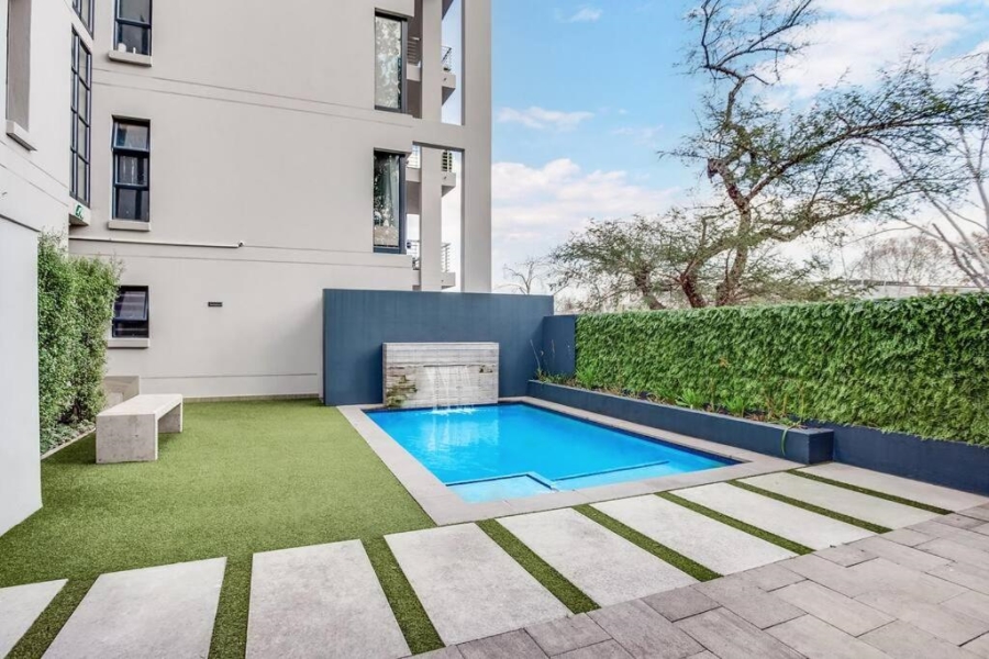 To Let 2 Bedroom Property for Rent in Rosebank Gauteng
