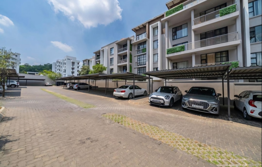 To Let 2 Bedroom Property for Rent in Rosebank Gauteng