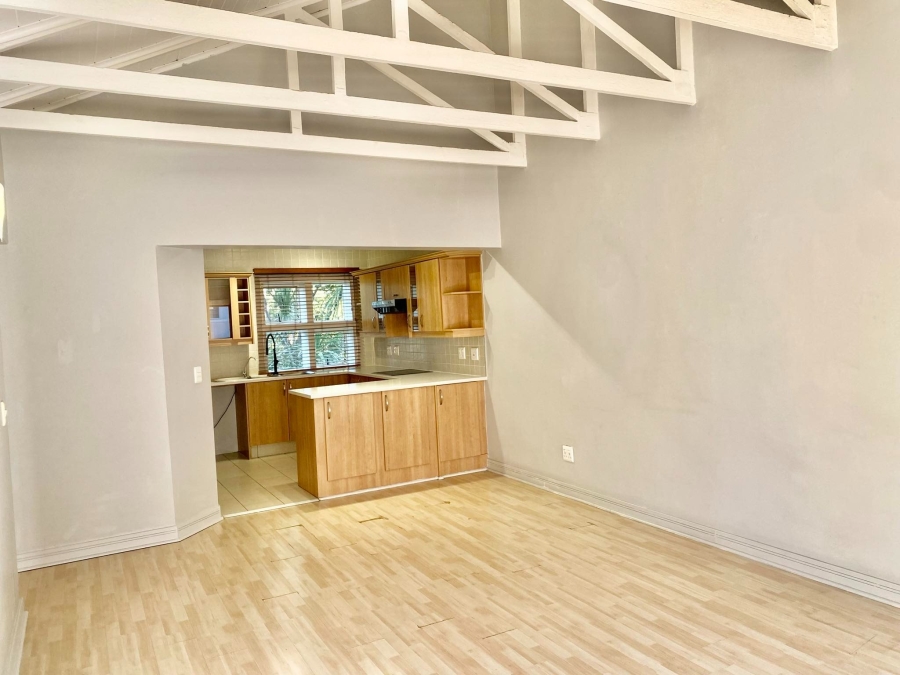 To Let 2 Bedroom Property for Rent in Eltonhill Gauteng