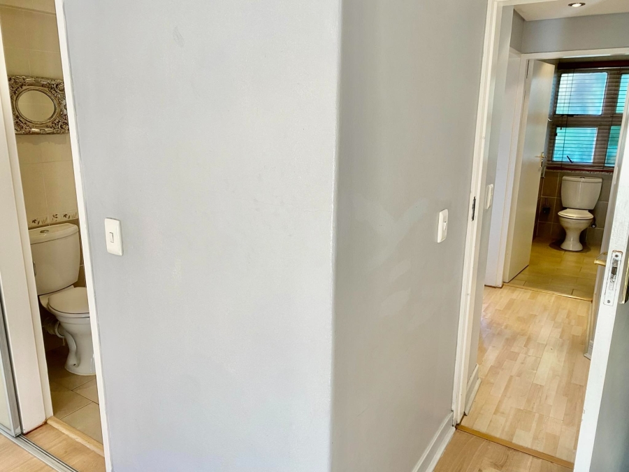 To Let 2 Bedroom Property for Rent in Eltonhill Gauteng
