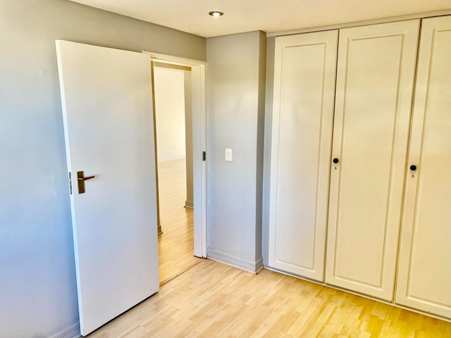 To Let 2 Bedroom Property for Rent in Eltonhill Gauteng