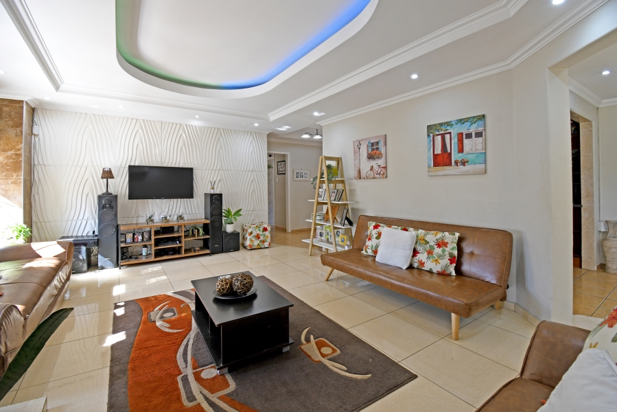 4 Bedroom Property for Sale in Berario Gauteng