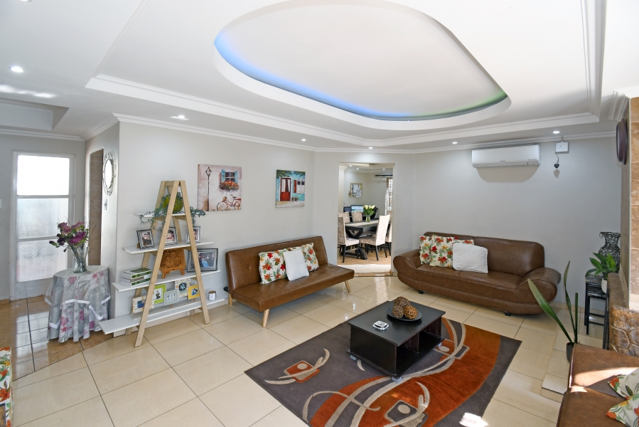 4 Bedroom Property for Sale in Berario Gauteng