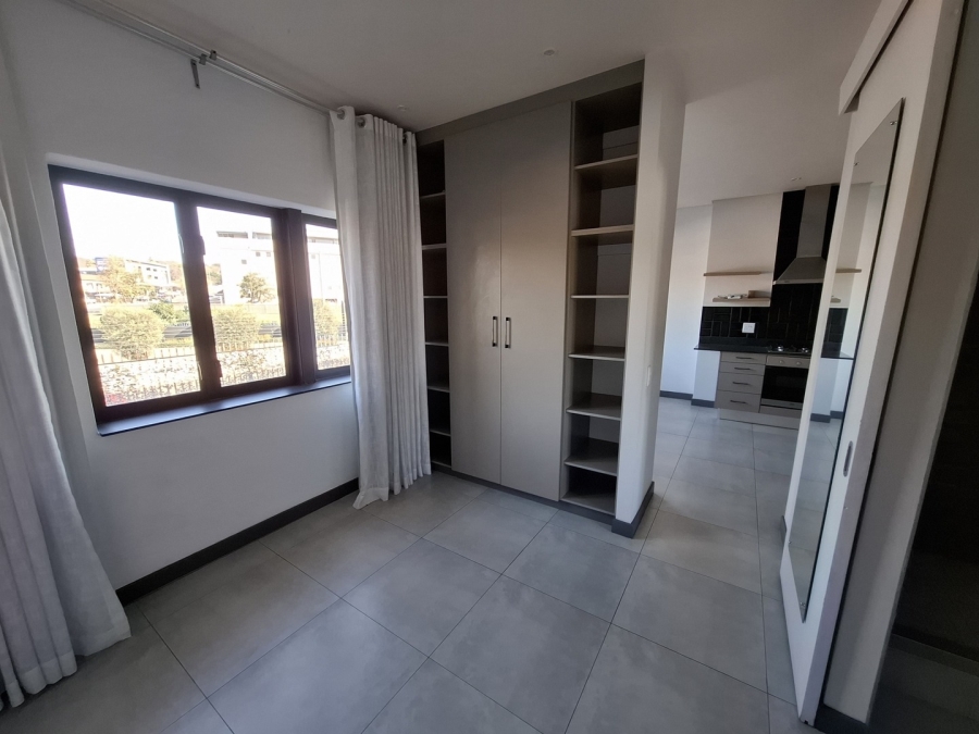 1 Bedroom Property for Sale in Craighall Park Gauteng