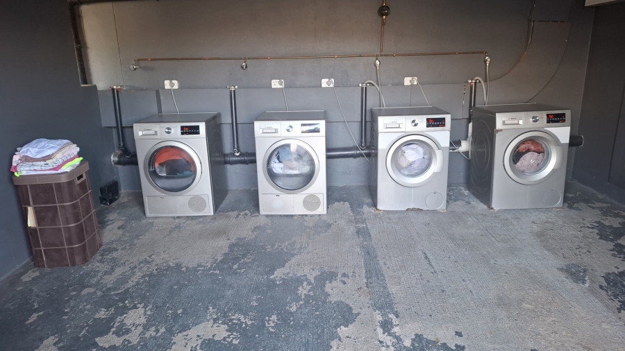 1 Bedroom Property for Sale in Craighall Park Gauteng