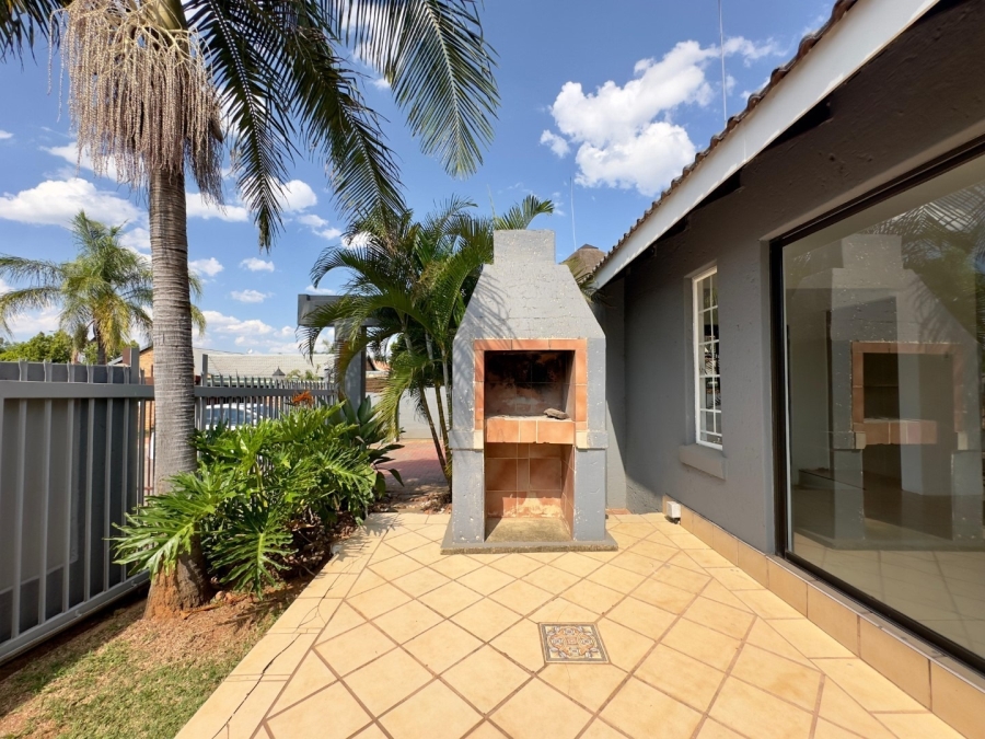To Let 3 Bedroom Property for Rent in Montana Park Gauteng