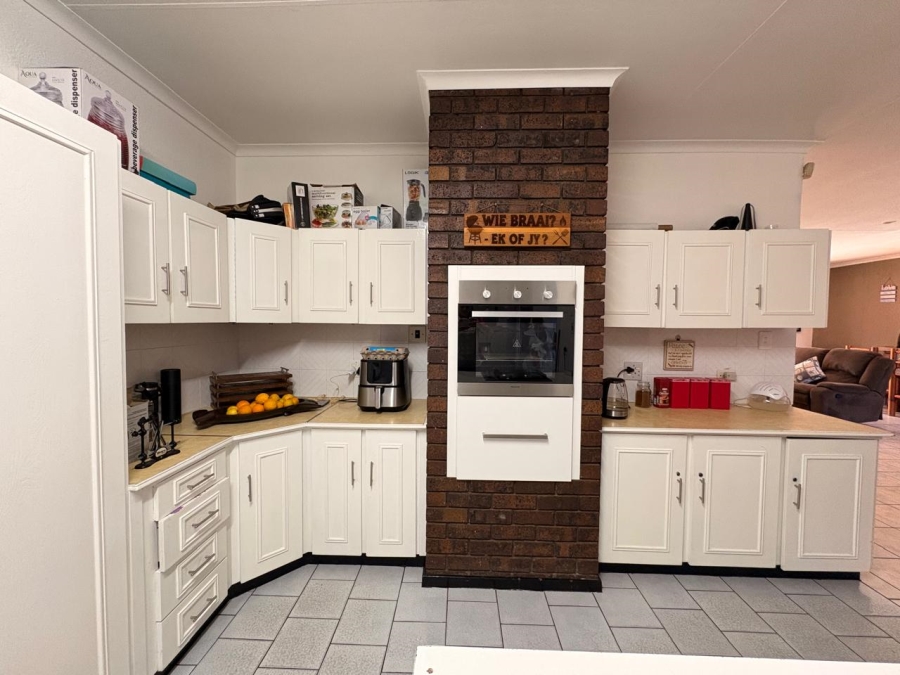 4 Bedroom Property for Sale in Dalpark Proper Gauteng
