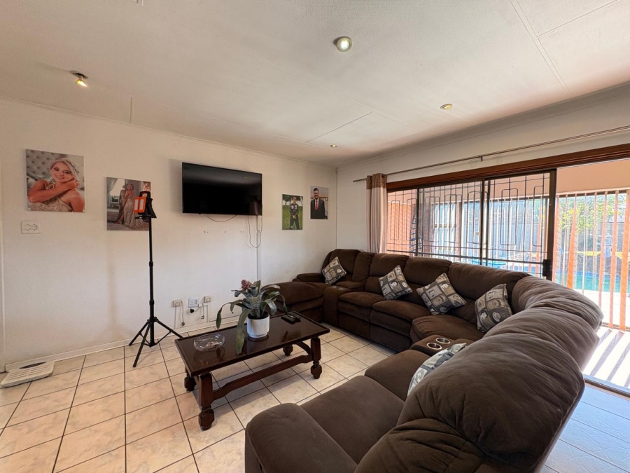 4 Bedroom Property for Sale in Dalpark Proper Gauteng
