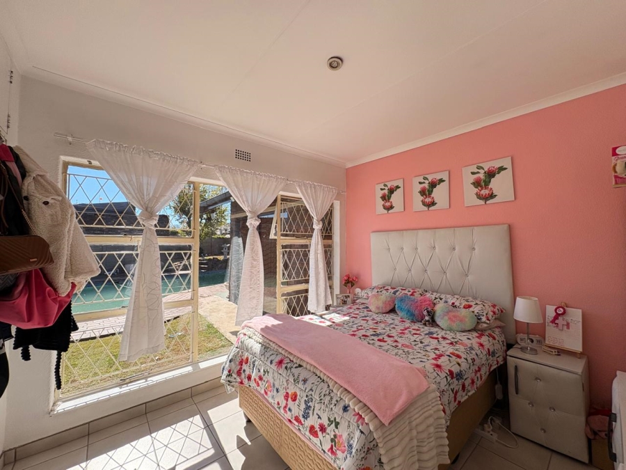 4 Bedroom Property for Sale in Dalpark Proper Gauteng