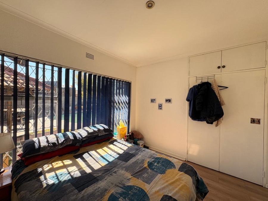 4 Bedroom Property for Sale in Dalpark Proper Gauteng