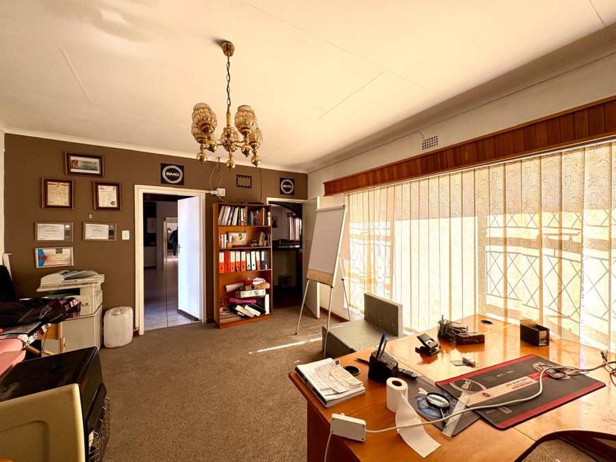 4 Bedroom Property for Sale in Dalpark Proper Gauteng