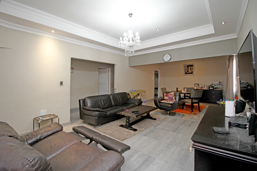 3 Bedroom Property for Sale in Orange Grove Gauteng