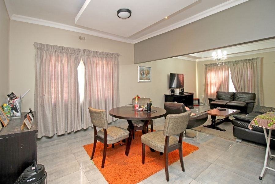 3 Bedroom Property for Sale in Orange Grove Gauteng