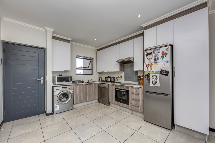 2 Bedroom Property for Sale in Fourways Gauteng