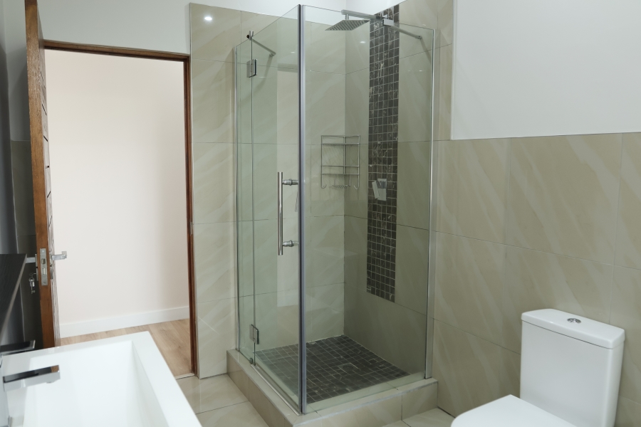 To Let 3 Bedroom Property for Rent in Bryanston Gauteng