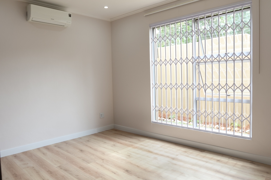 To Let 3 Bedroom Property for Rent in Bryanston Gauteng