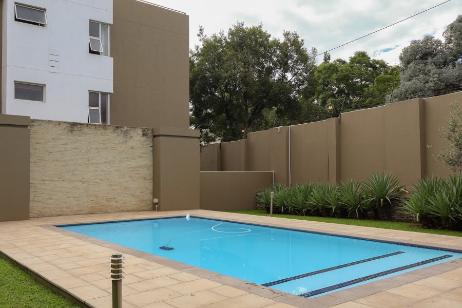 To Let 3 Bedroom Property for Rent in Bryanston Gauteng