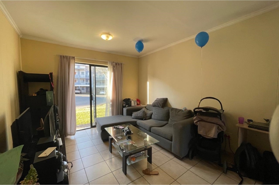 1 Bedroom Property for Sale in Noordwyk Gauteng