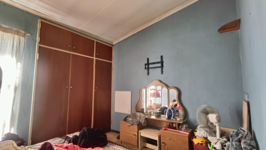 To Let 4 Bedroom Property for Rent in Brackendowns Gauteng