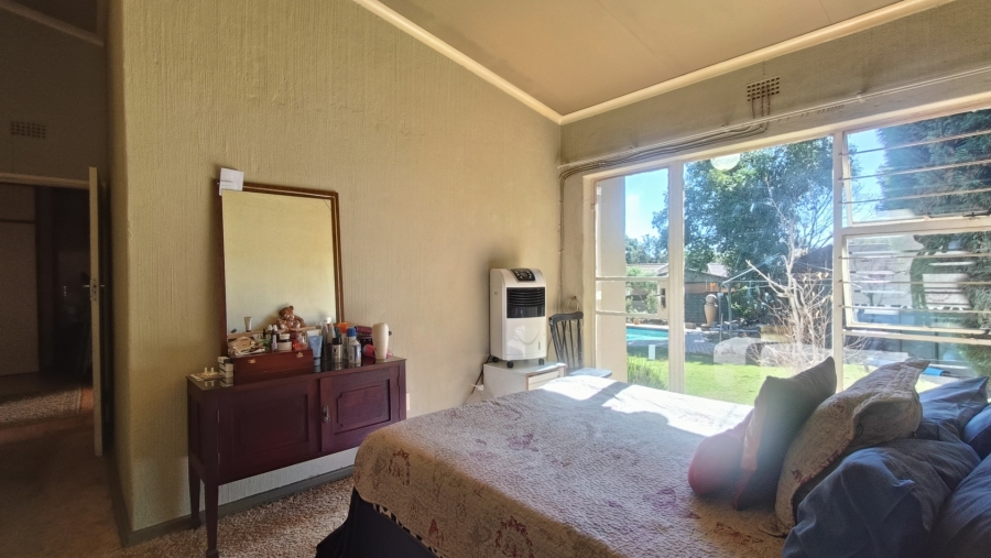 To Let 4 Bedroom Property for Rent in Brackendowns Gauteng