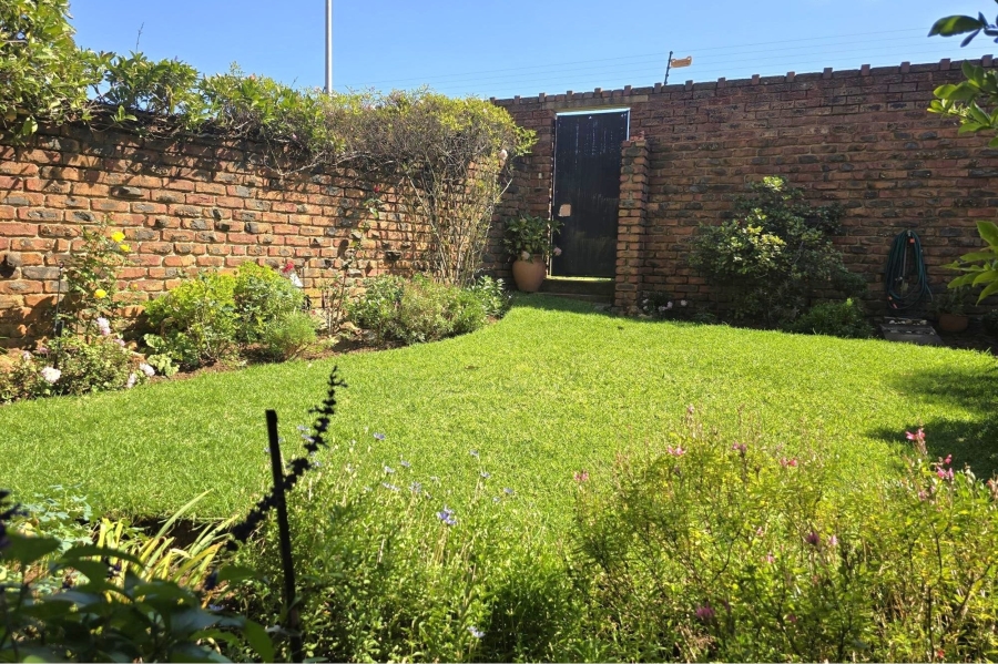 2 Bedroom Property for Sale in Edleen Gauteng