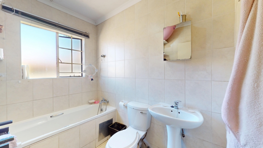 3 Bedroom Property for Sale in Albemarle Gauteng