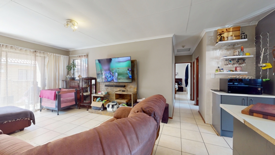 3 Bedroom Property for Sale in Albemarle Gauteng