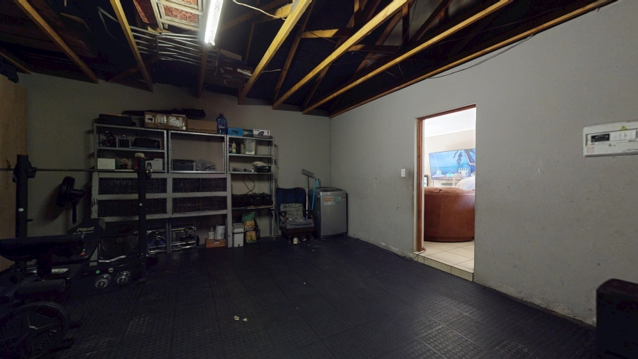 3 Bedroom Property for Sale in Albemarle Gauteng