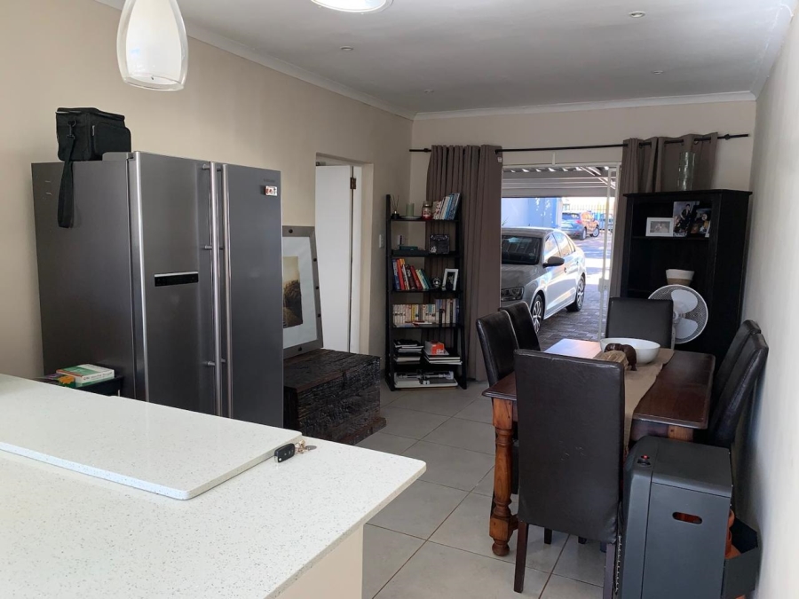 To Let 2 Bedroom Property for Rent in Franklin Roosevelt Park Gauteng