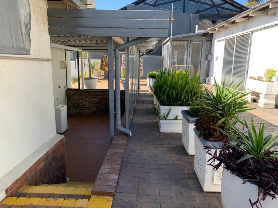 To Let 1 Bedroom Property for Rent in Auckland Park Gauteng