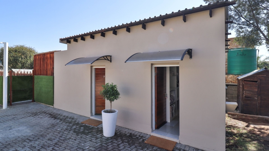 7 Bedroom Property for Sale in Johannesburg North Gauteng