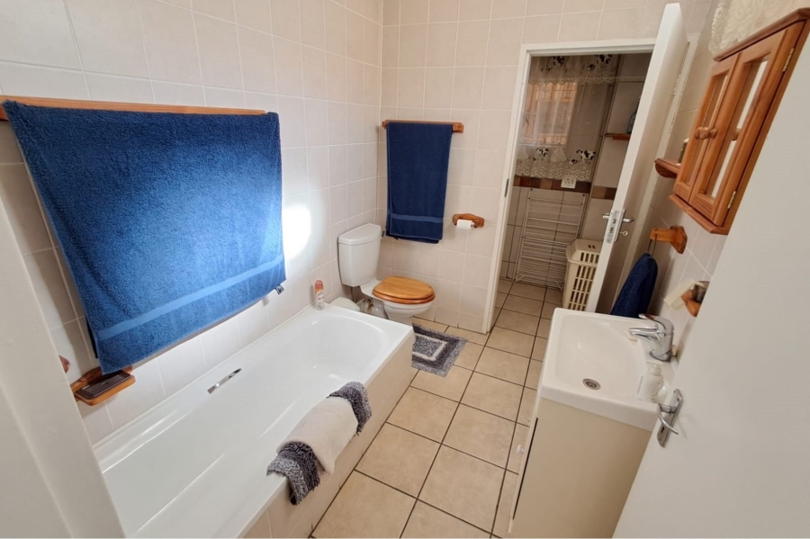3 Bedroom Property for Sale in Doringkloof Gauteng