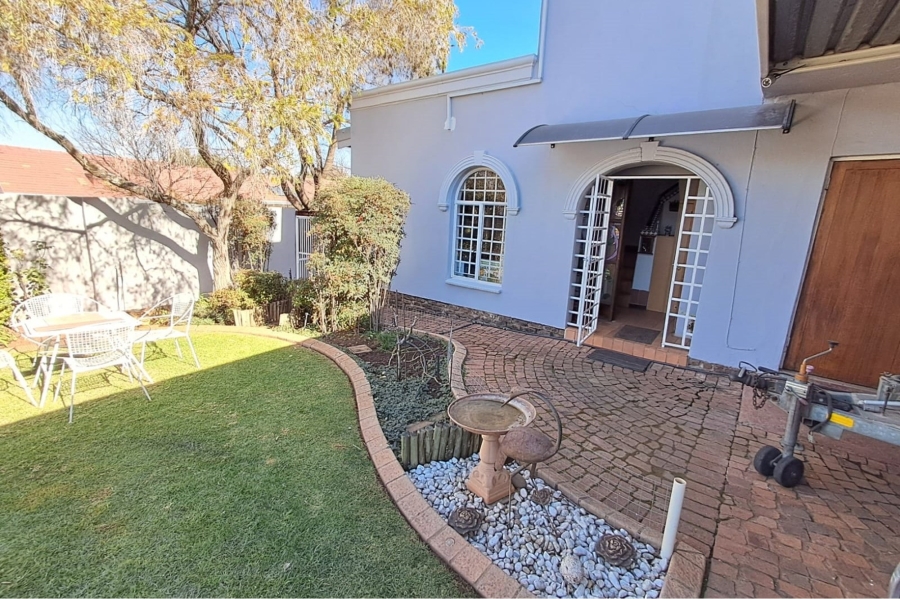 3 Bedroom Property for Sale in Doringkloof Gauteng