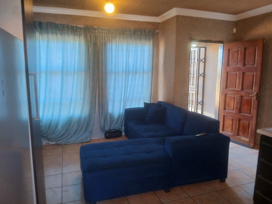 2 Bedroom Property for Sale in Aureus Gauteng