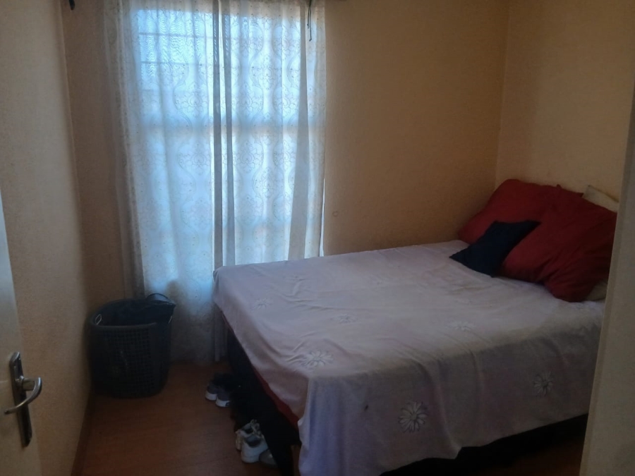 2 Bedroom Property for Sale in Aureus Gauteng