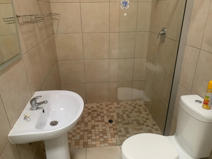 To Let 1 Bedroom Property for Rent in Auckland Park Gauteng