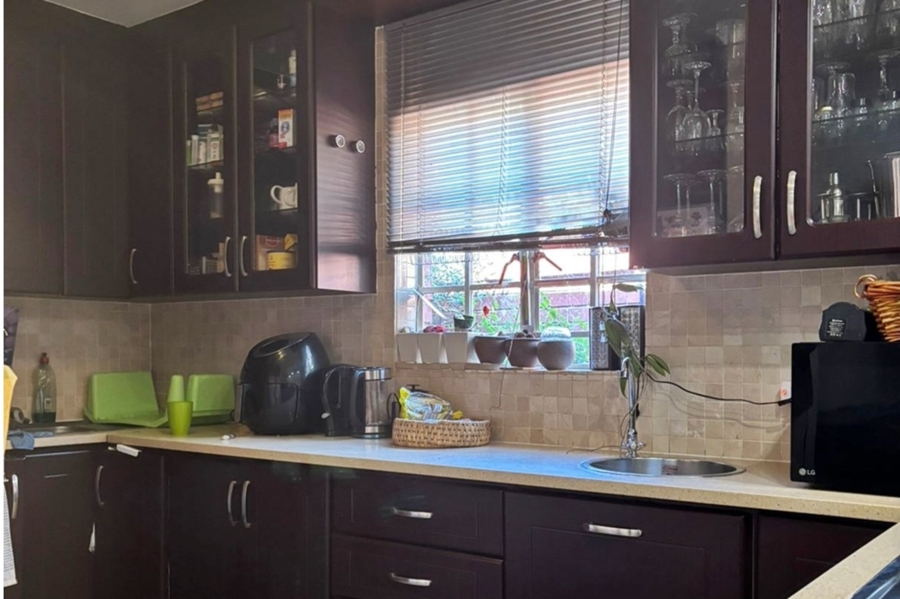 2 Bedroom Property for Sale in Hennopspark Gauteng