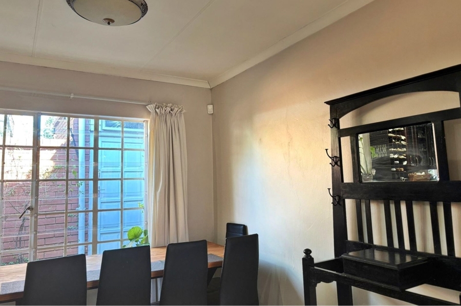 2 Bedroom Property for Sale in Hennopspark Gauteng