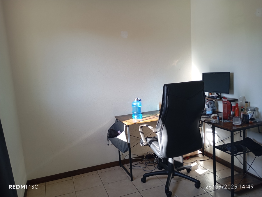 To Let 2 Bedroom Property for Rent in Birchleigh Gauteng