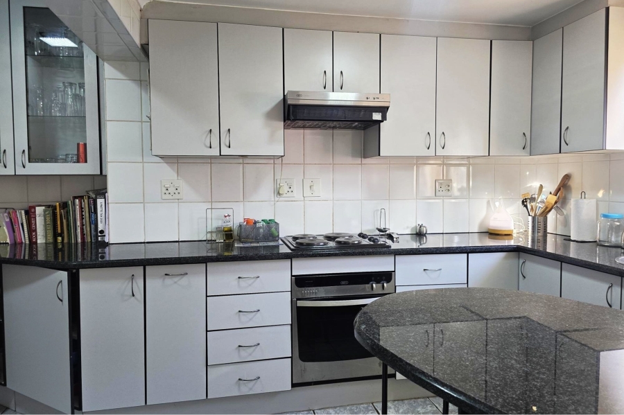 4 Bedroom Property for Sale in Edleen Gauteng