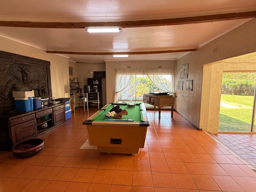 13 Bedroom Property for Sale in Golf View Gauteng