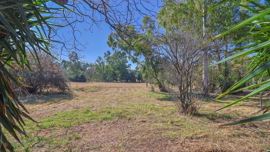 13 Bedroom Property for Sale in Golf View Gauteng