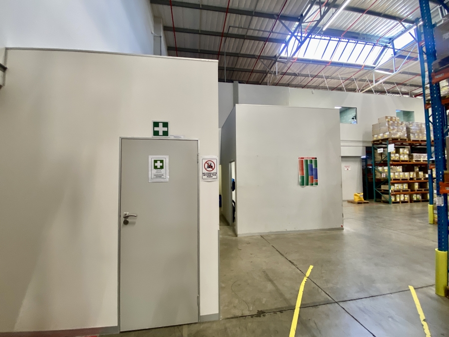 To Let commercial Property for Rent in Randjespark Gauteng