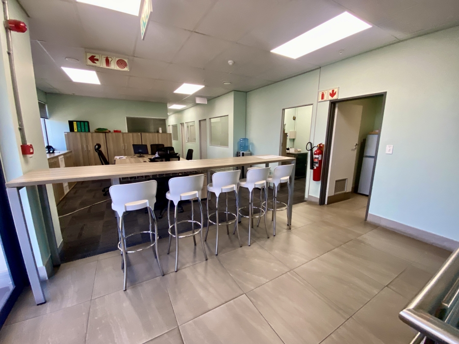 To Let commercial Property for Rent in Randjespark Gauteng
