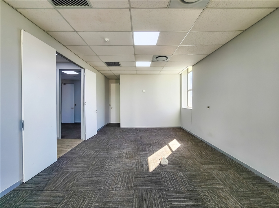 To Let commercial Property for Rent in Fourways Gauteng
