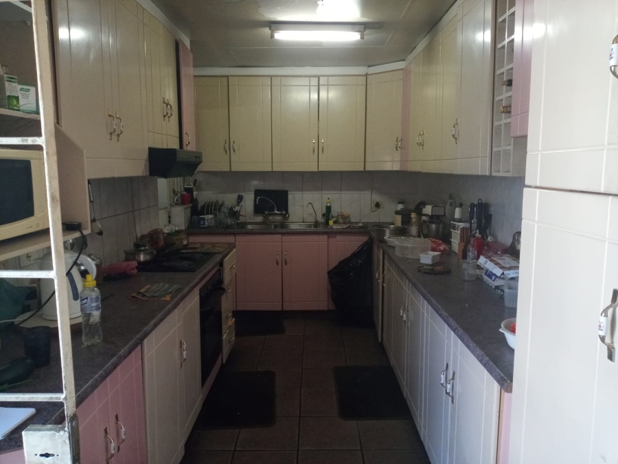 4 Bedroom Property for Sale in Dalpark Gauteng