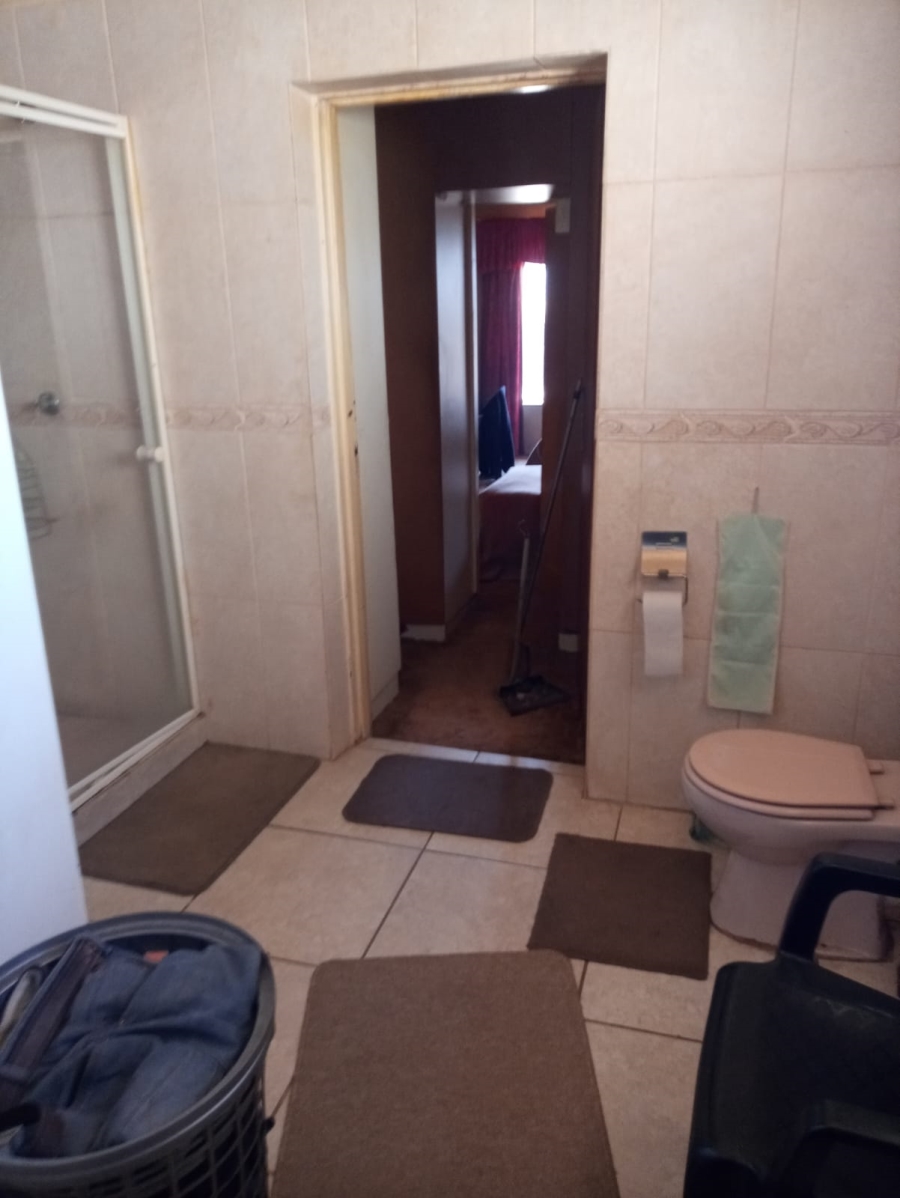 4 Bedroom Property for Sale in Dalpark Gauteng